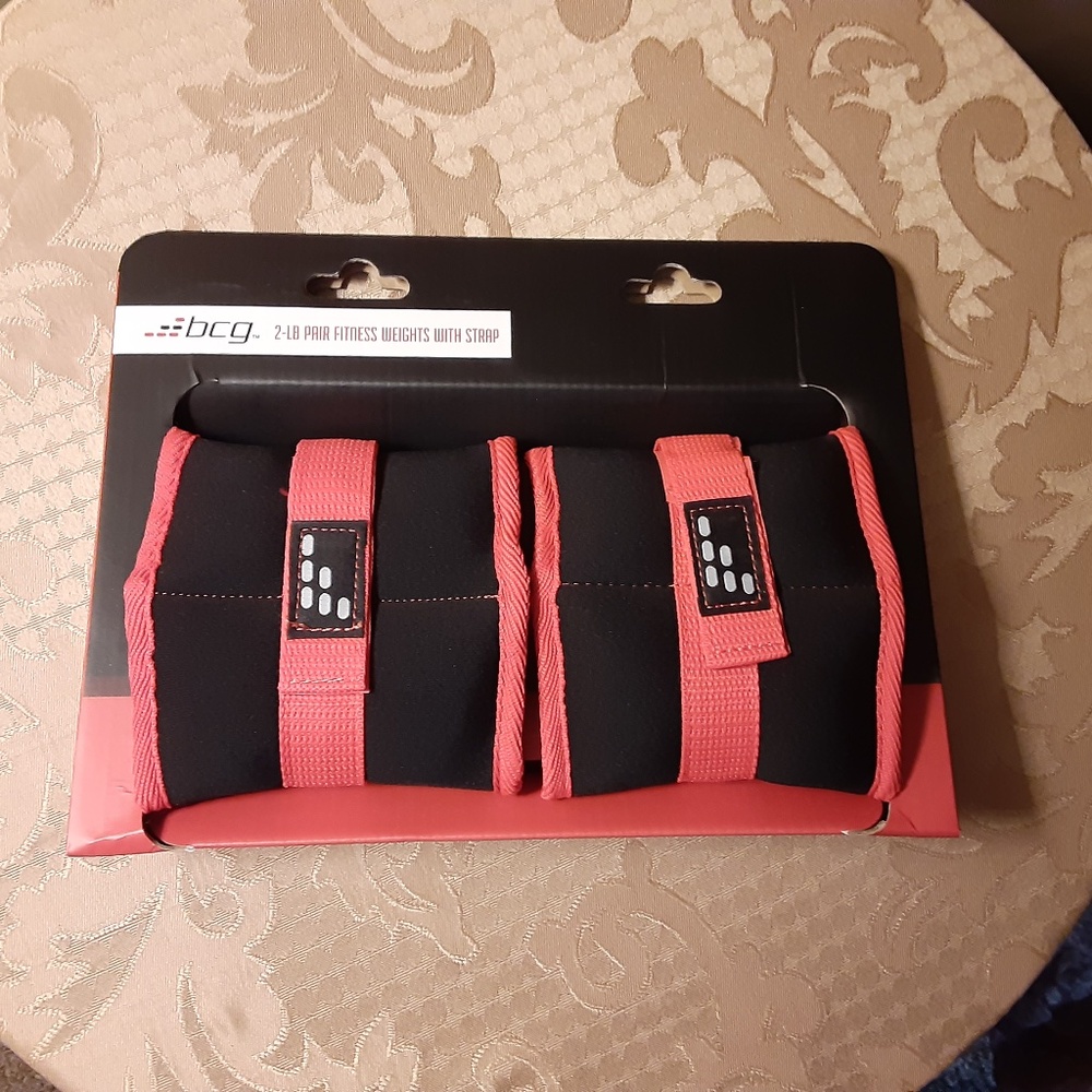 bcg  2-LB Pair Fitness Weights with Straps